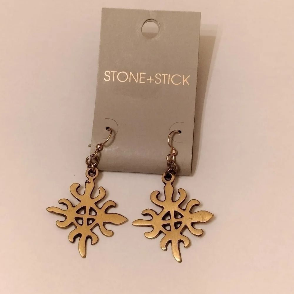 Stone + stick brass gold tone Tribal Celtic Whimsical Dangling Earrings NWT e49